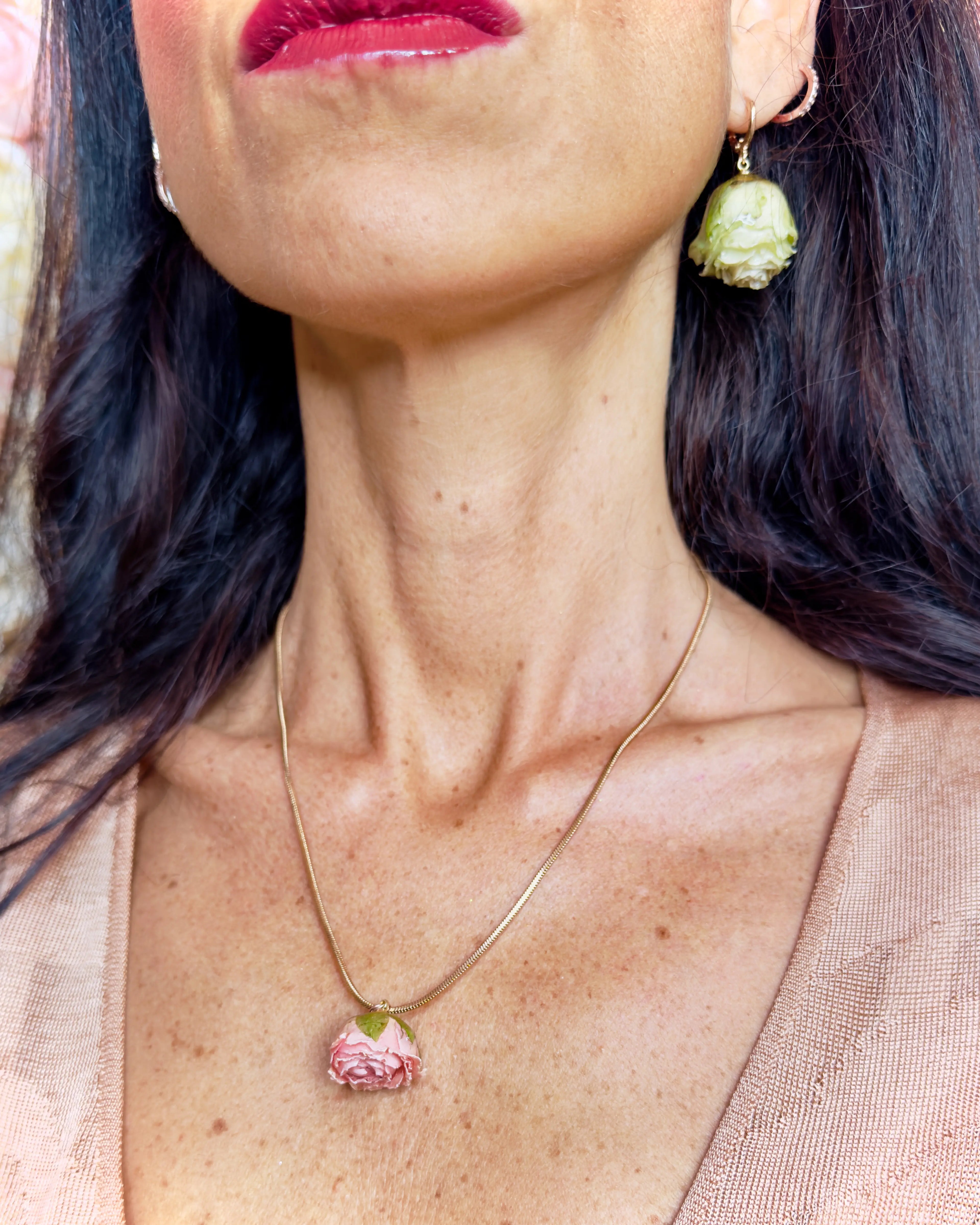 Collana rosa catena Botanic