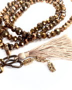 Collana lunga con nappa Choco Chic