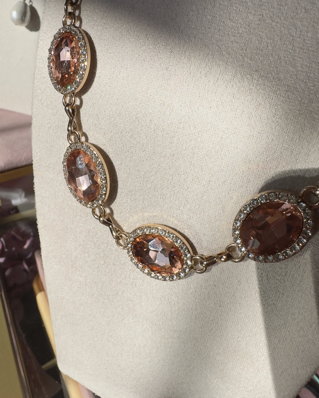 Collana pietre ovali