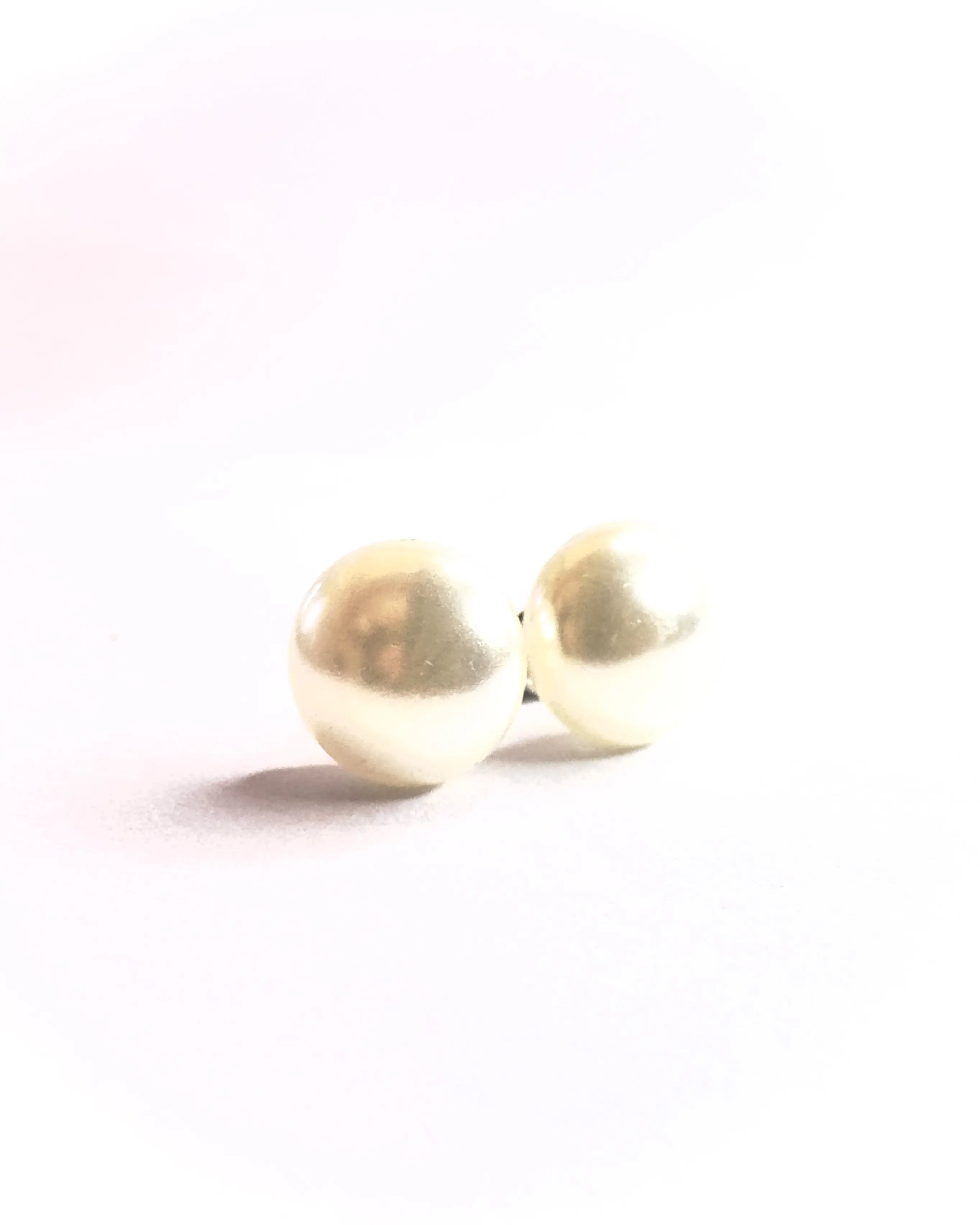Orecchini a lobo perle Afrodite