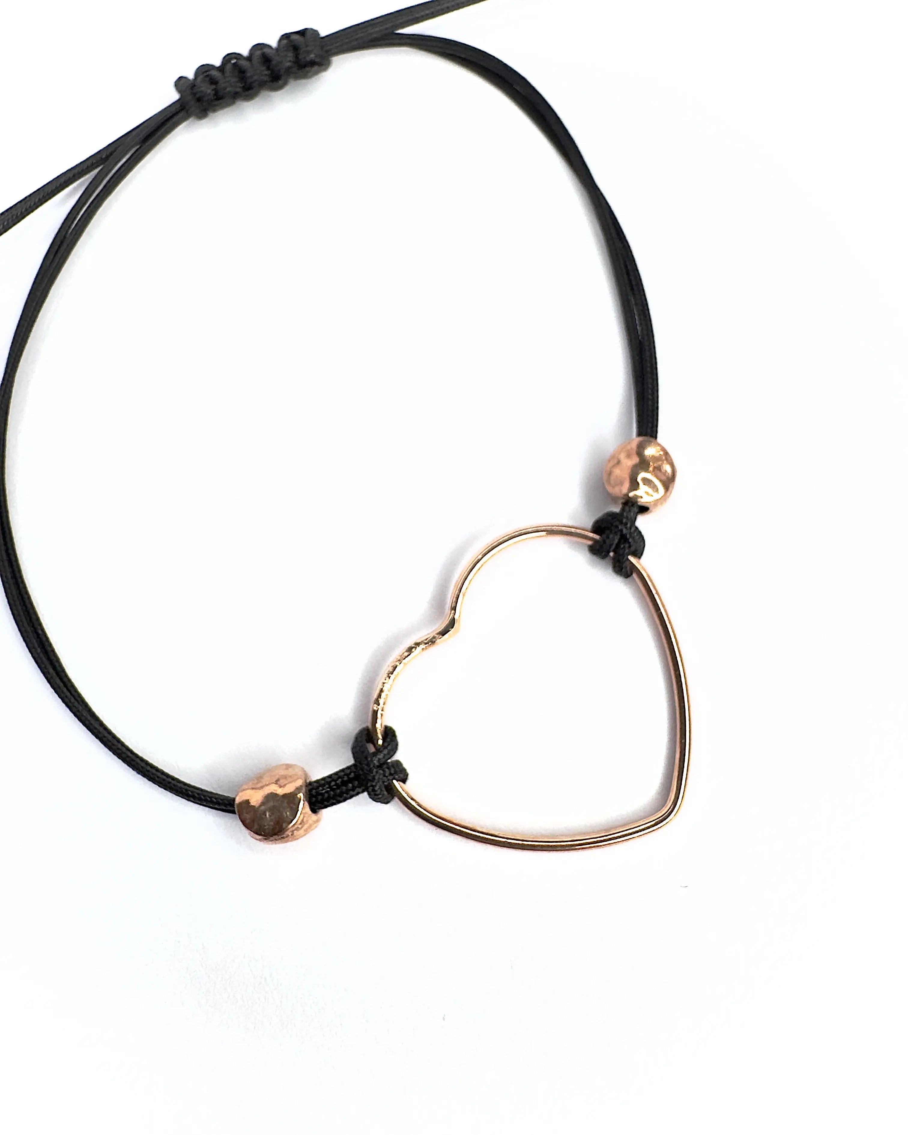 Bracciale cuore cordino