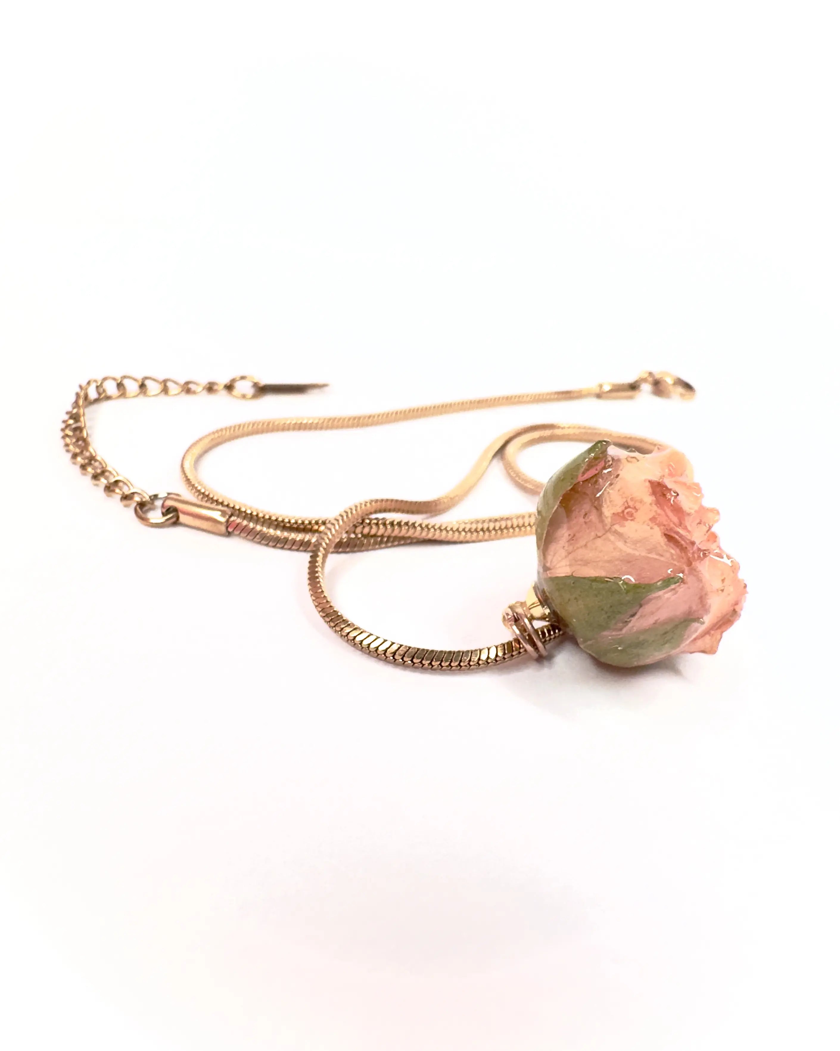 Collana rosa catena Botanic