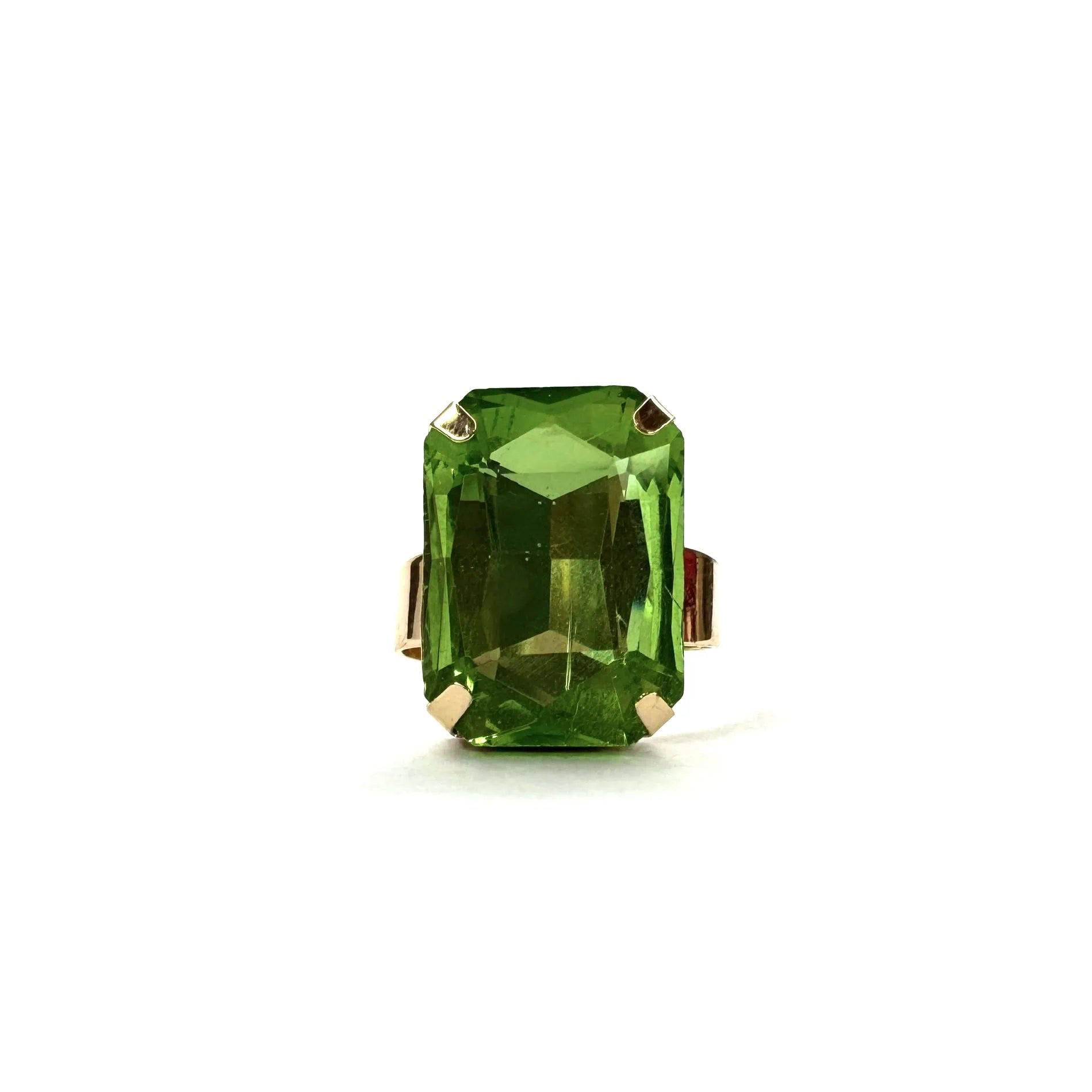 Anello pietra