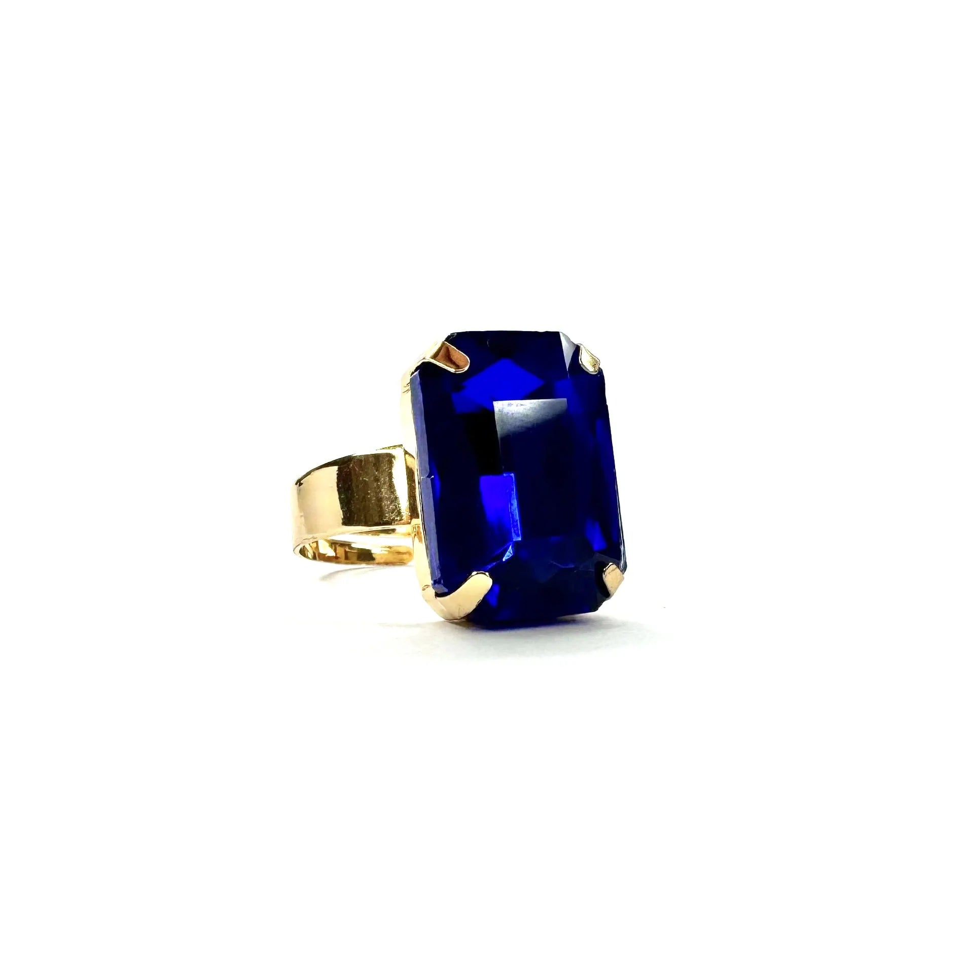 Anello pietra