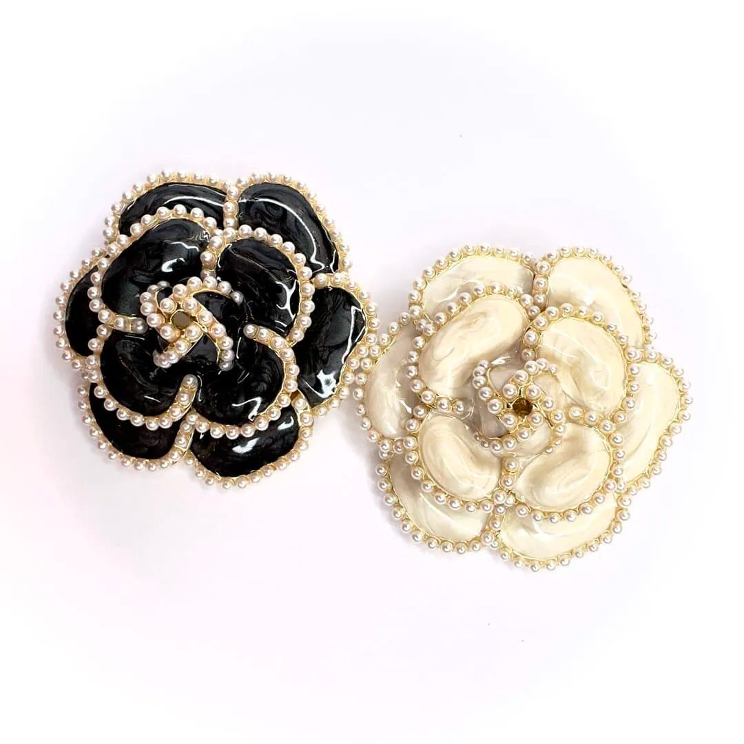 spilla con fiore