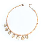 Collana con fiori