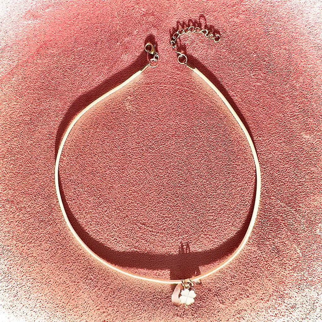 Collana con quadrifoglio cordino Serendipity