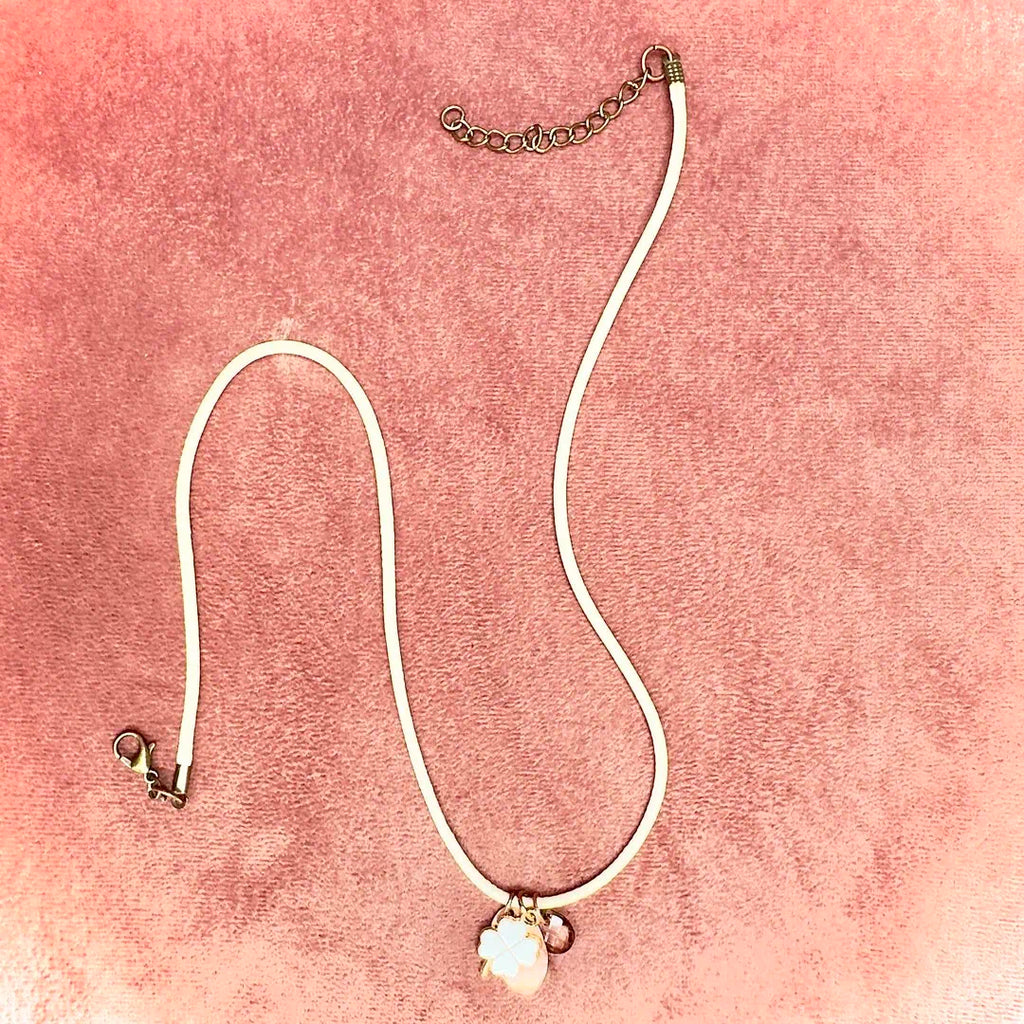 Collana con quadrifoglio cordino Serendipity