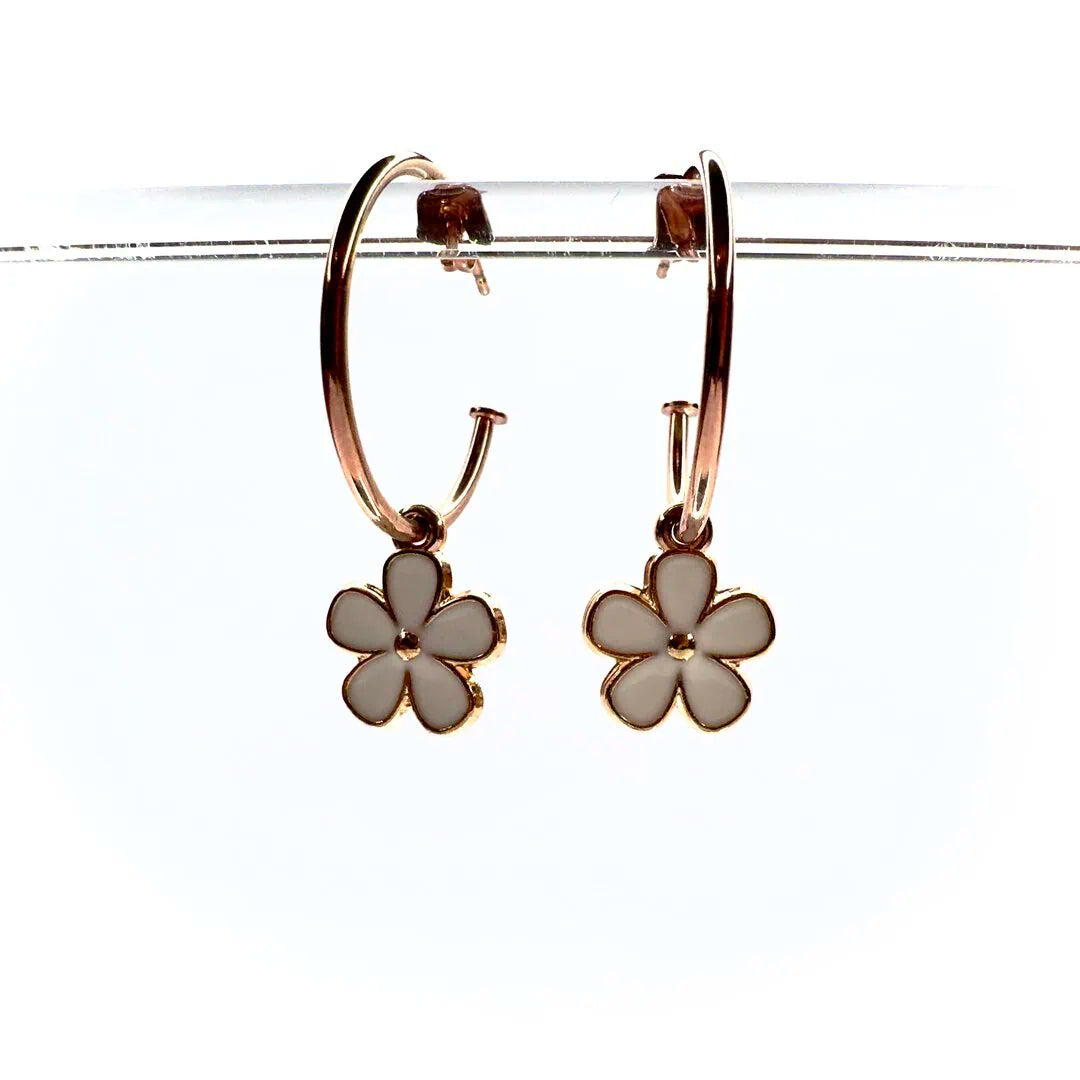 Orecchini con fiore