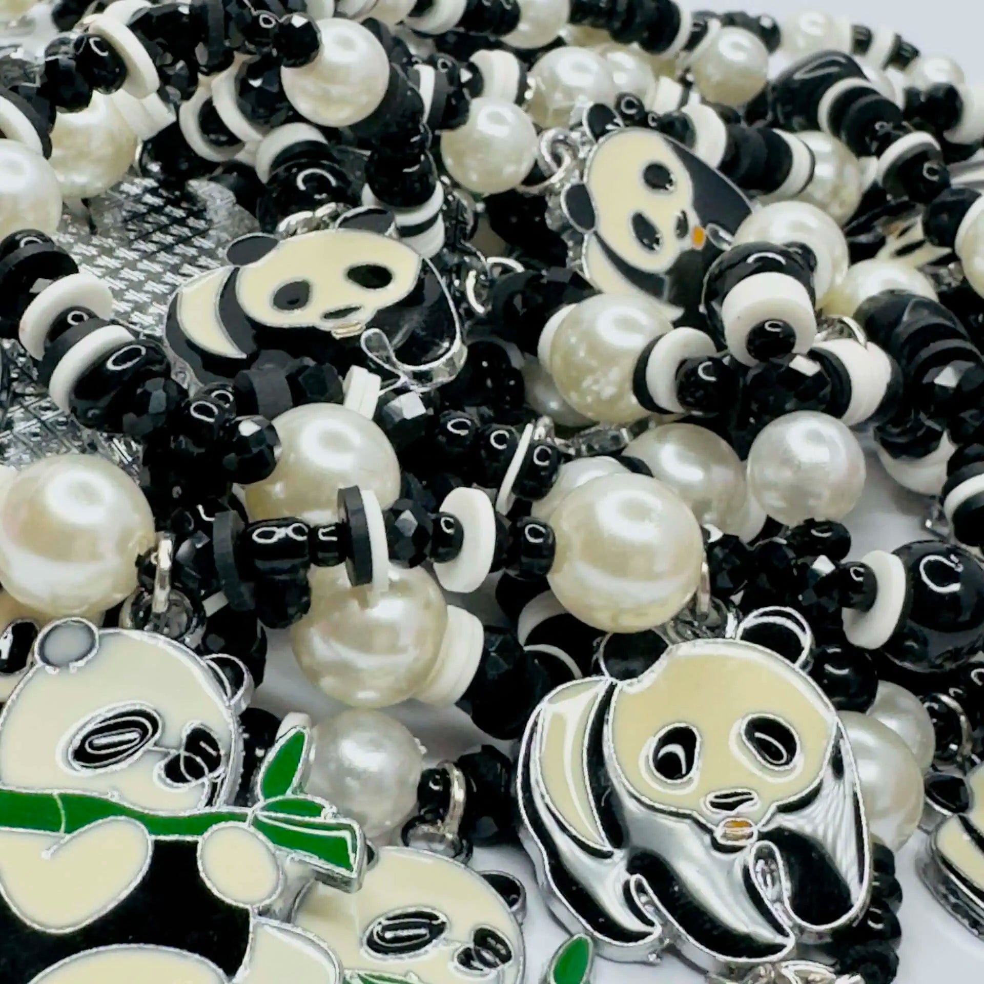 Collana Panda