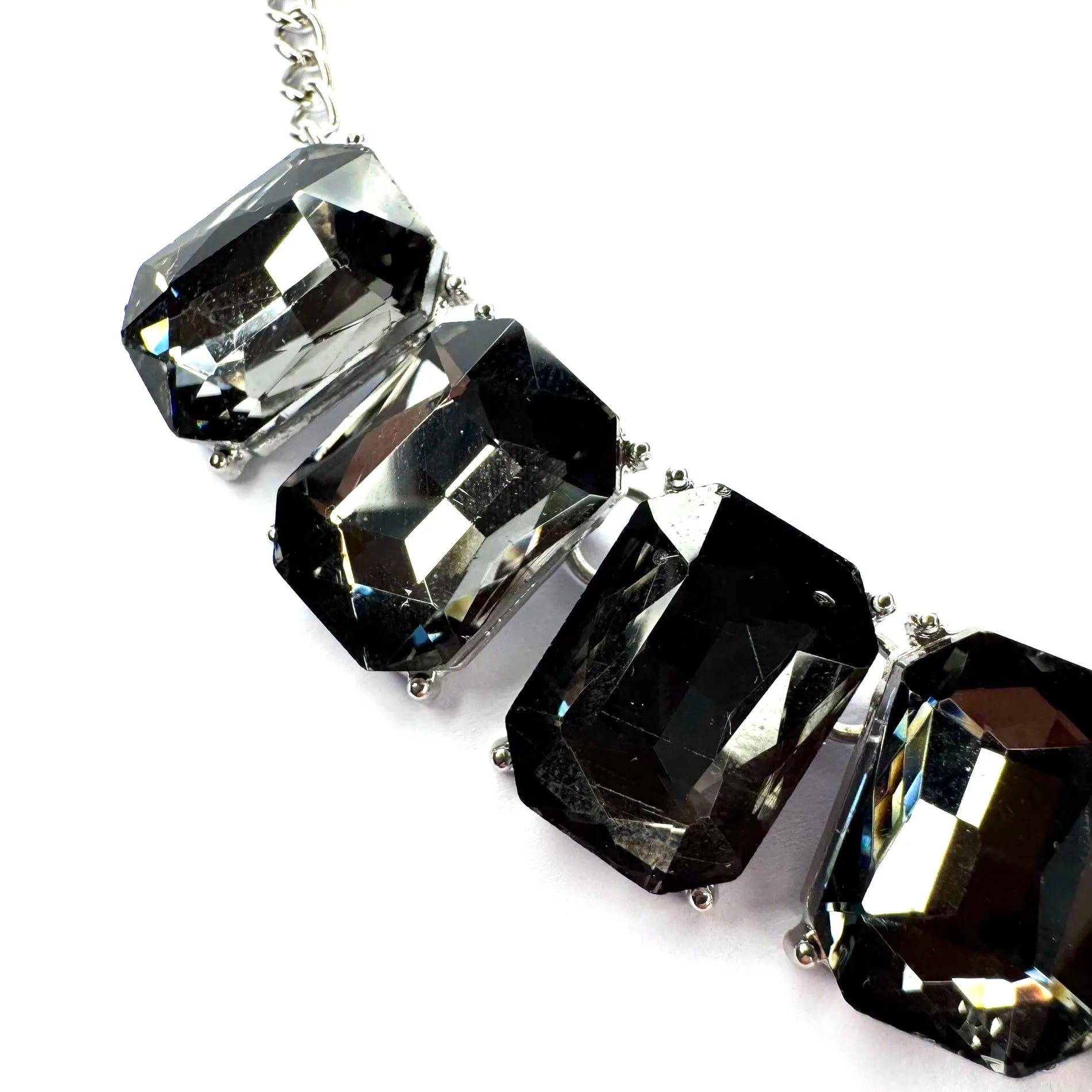 collana pietre