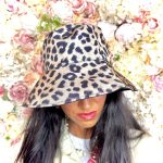 cappello leopardato